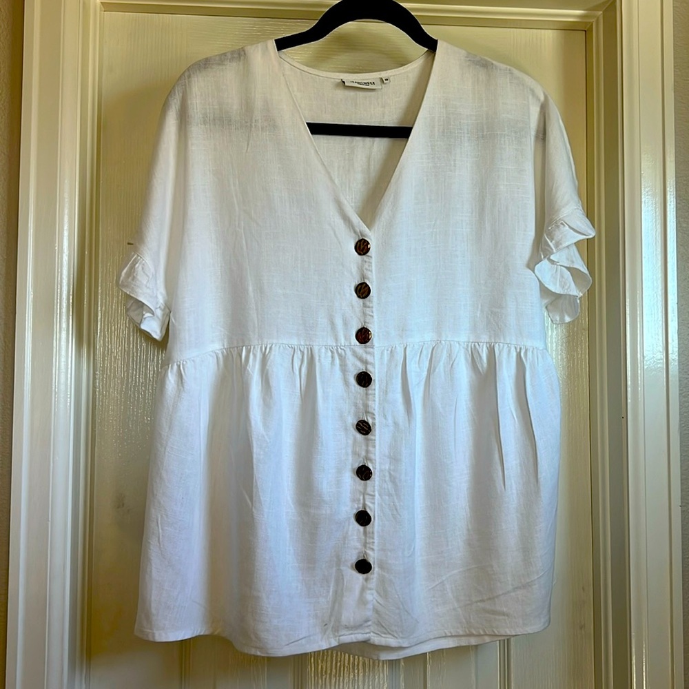 White short sleeve linen/viscose shirt size 10